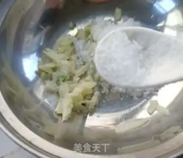 Make The chrysanthemum with the fish step 5