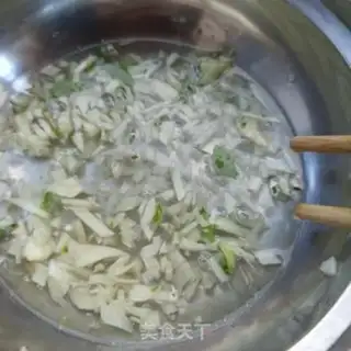 Make The chrysanthemum with the fish step 7