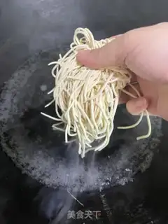 Make Dry clouds and noodles step 4