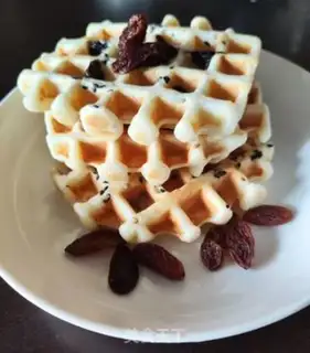 Make raisin waffles step 9
