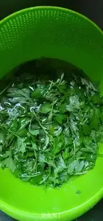 Make Egg soup step 1