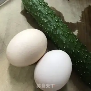 Make Egg cucumber sandwich step 1