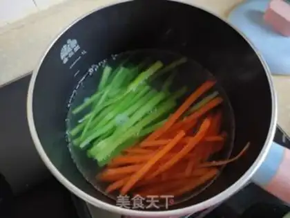 Make Egg-egg toast step 6
