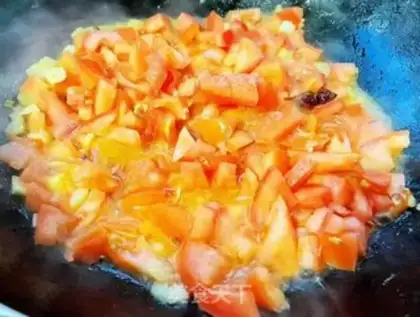 Make Tomato pickles, carrots, veal soup step 6