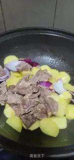 Make Coconut gravy, potatoes step 12