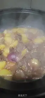 Make Coconut gravy, potatoes step 17