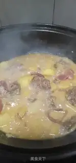 Make Coconut gravy, potatoes step 19