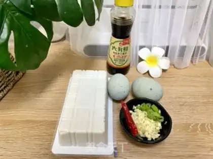 Make Eggs, tofu step 0