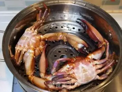 Make Fresh crabs step 1