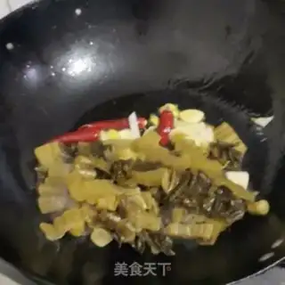 Make Sour sauce broth step 3