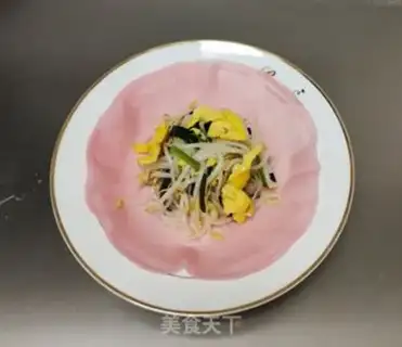 Make Flamingo sprouts step 9