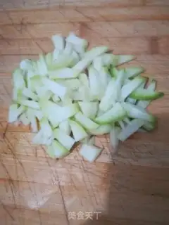 Make radish soup step 1