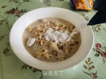 Make Mongol milk tea and beans step 3