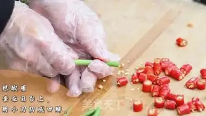 Make Garlic meat step 1