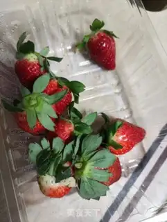 Make Strawberry waffles step 3