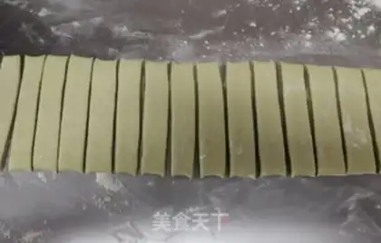 Make Creative fast-fried fries step 6