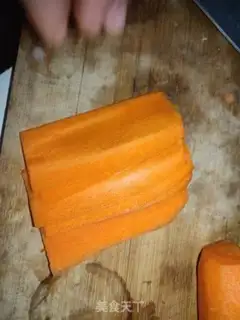 Make Garlic carrots step 1