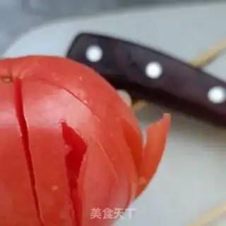 Make Lotus tomatoes step 2