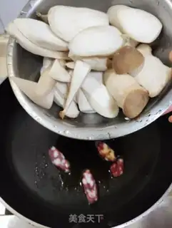 Make Apricot lantern step 5