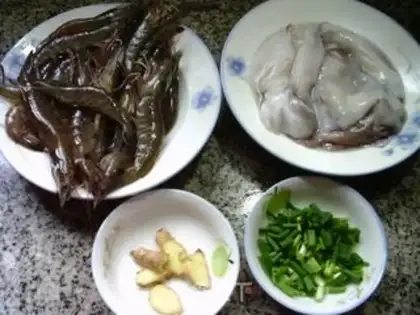 Make Shrimp fried squid step 0