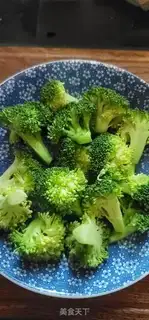 Make Shrimp with broccoli step 0