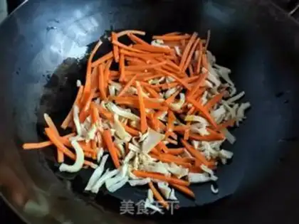 Make Egg and vegetable burrito step 1