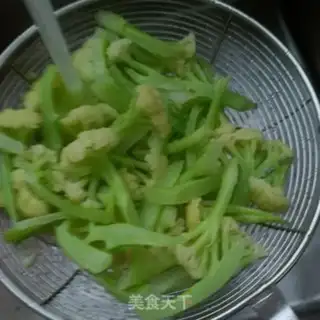 Make Golden ham and broccoli step 6