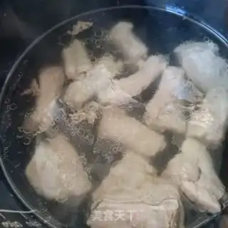 Make Bone soup, stew step 1