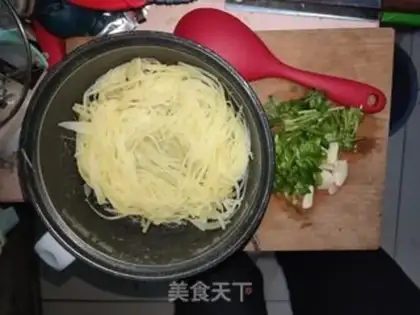 Make Clear the potatoes step 1
