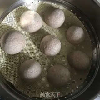 Make Three-faced buns step 5