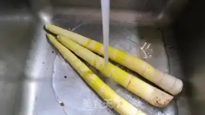 Make Sour chickens burn thunder step 1