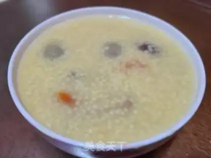 Make Little rice porridge with red dates step 6