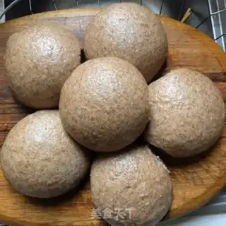 Make Three-faced buns step 10