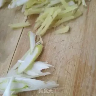 Make The ham and salami cabbage step 1