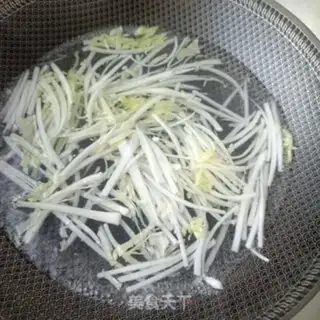 Make The ham and salami cabbage step 4
