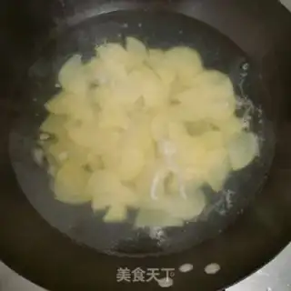 Make Frozen potatoes step 0