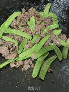 Make Beef fried Dutch beans step 8