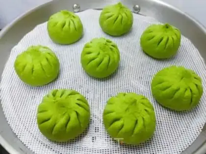 Make Vegetable juice buns step 3