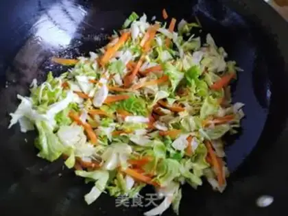 Make Carrot-covered gravy step 4