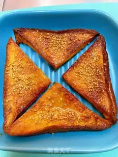 Make Honey sesame toast step 4