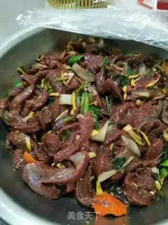 Make The wind blows the beef dry step 8
