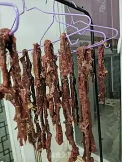 Make The wind blows the beef dry step 10