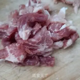 Make Meatcrumbs for oil step 3