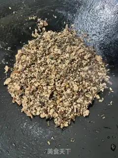 Make Spade helmet step 8