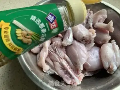 Make A sour cow frog step 0