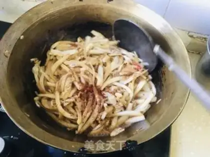 Make The cabbage beats the oil step 6