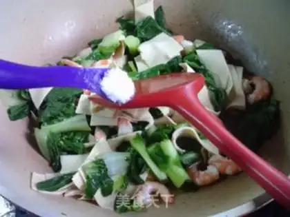 Make Shrimp inches of rice step 12