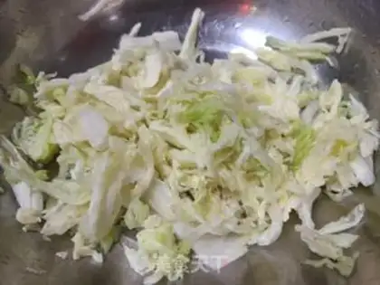 Make Sesame sauce cabbage step 3