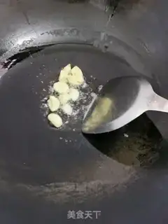 Make Weenie fried broccoli step 6