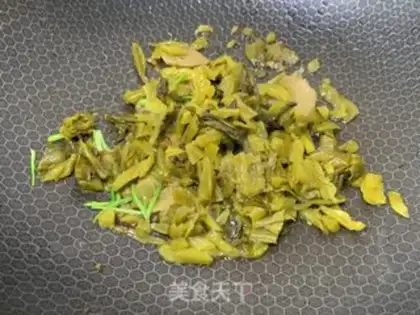 Make A sour cow frog step 2